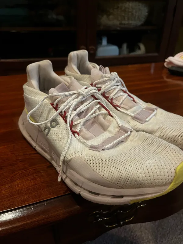 On Cloud Running Shoes - Image 7