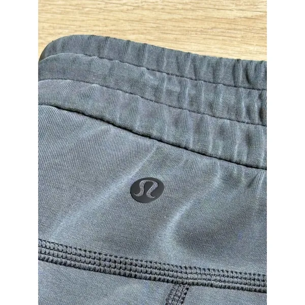 Lululemon Softstreme High-Rise Straight-Leg Cropped Pant 22" Black/gray Size 6 - Image 12