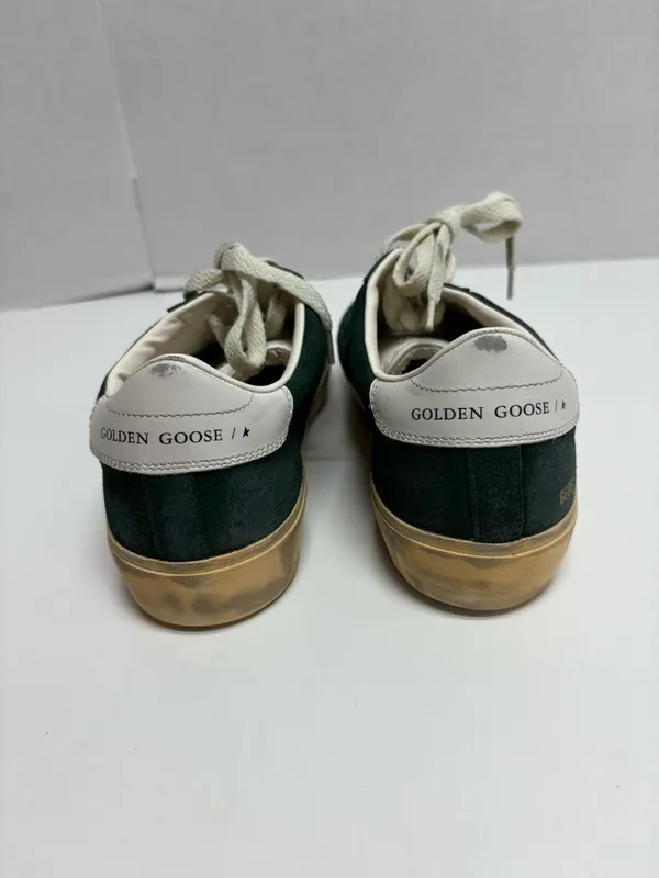 Golden Goose Soul Star‎ Low Top Velvet Sneakers - Size 39. - Image 4