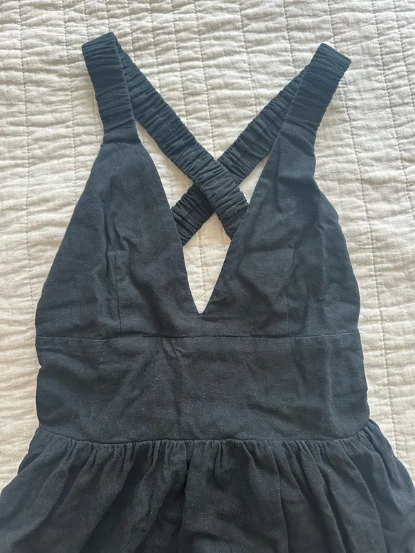 Abercrombie & Fitch Black V-neck Skort Dress - Image 4