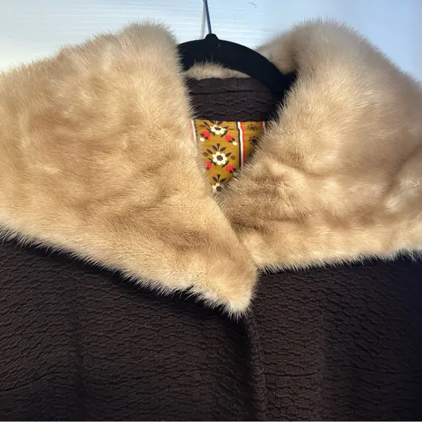 Vintage Women’s mid century modern Wool Coat Real Fur Redman Brothers Forstmann - Image 3
