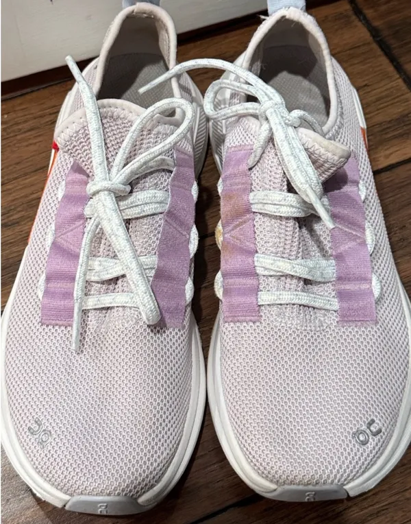 On Cloudeasy Running Lilac Mesh Athletic Sneakers - Image 4