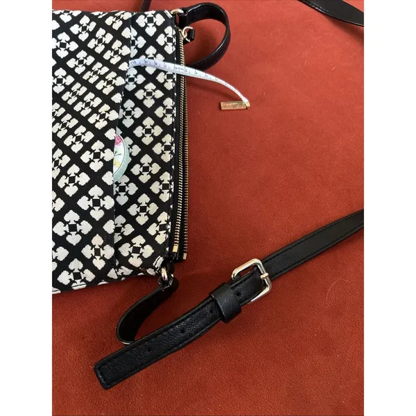 Kate Spade New York Victoria Classic Pink Stripe Crossbody Bag - Image 8