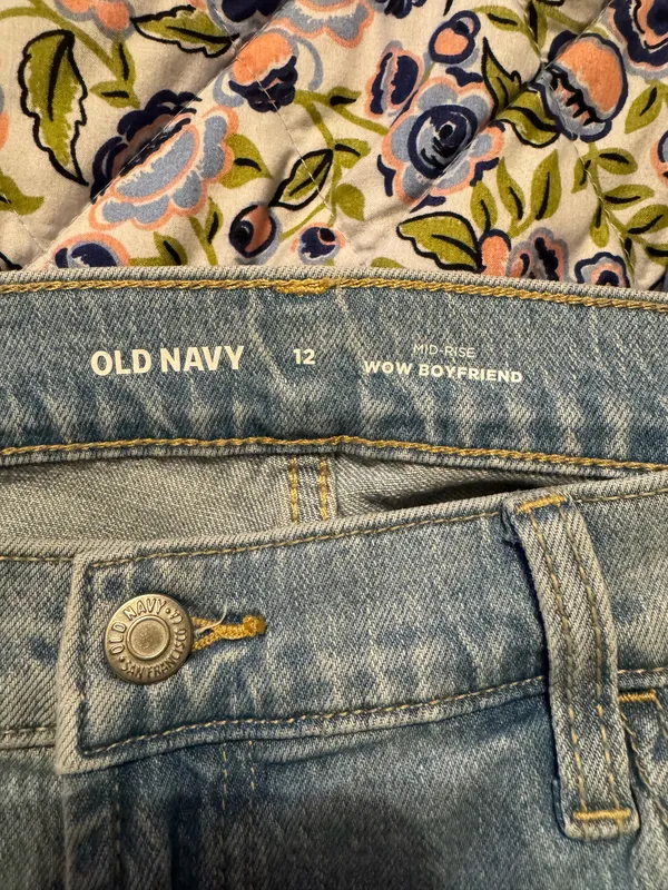 Old Navy Jeans - Image 2