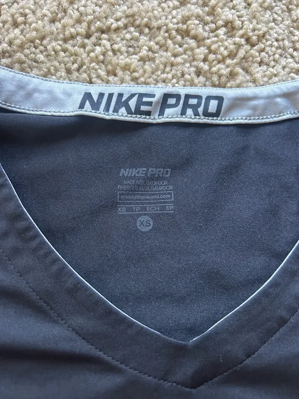 Nike Dri-Fit Black Shirt - Image 3