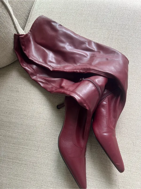 Madden Girl Deserai Burgundy Over The Knee Boots Women’s 8.5 Pointed Toe Heels - Image 2