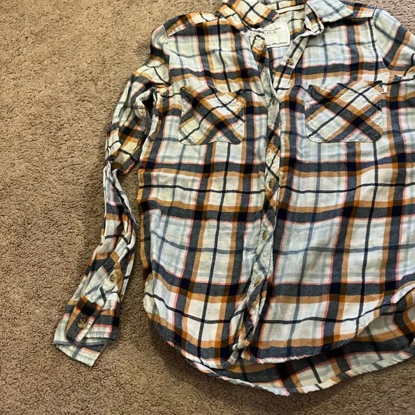 Abercrombie‎ xs button down - Image 6