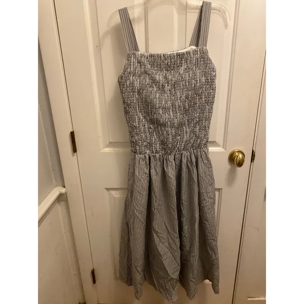 OGL Move Stripe Square Neck Smocked Midi Bra Dress Gray White Size L NWOT - Image 3