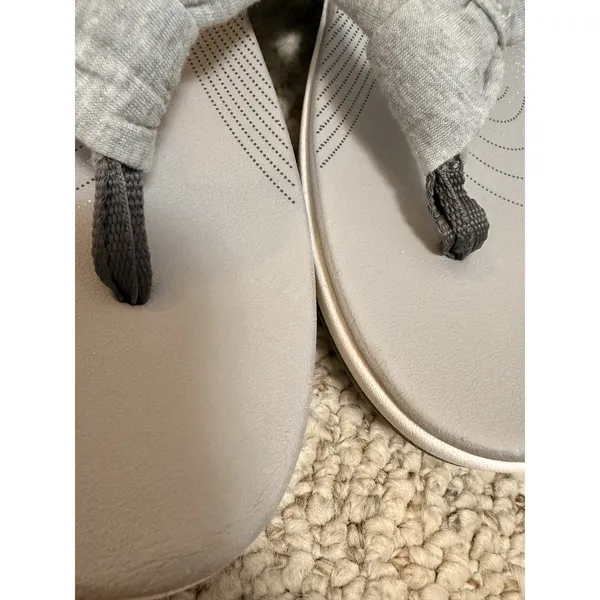 Clarks Cloudsteppers Cushion Soft Flip Flops Gray Size 11‎ - Image 8