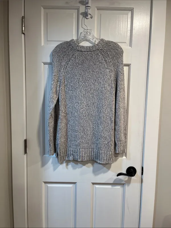 Aerie Sweater in Grey Size Small - Image 6