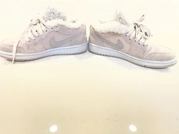 Air Jordan Nike Low - Image 2