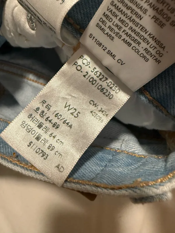 Levi’s 501 Shorts Denim - Image 7