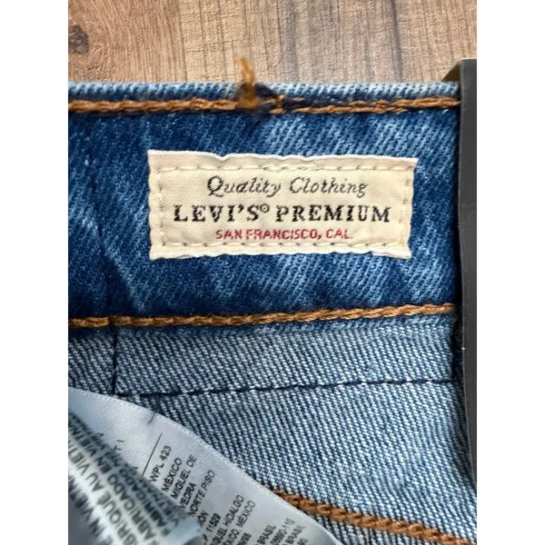 Levi's Ribcage Straight Jeans Women's 24x32 Super High Rise NWT Blue - Image 5