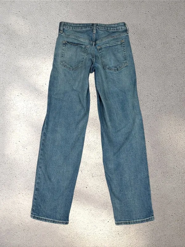 Old Navy Courtney O.G. Loose Jeans Women’s 0 Medium Wash Baggy Skater Y2K Denim - Image 2