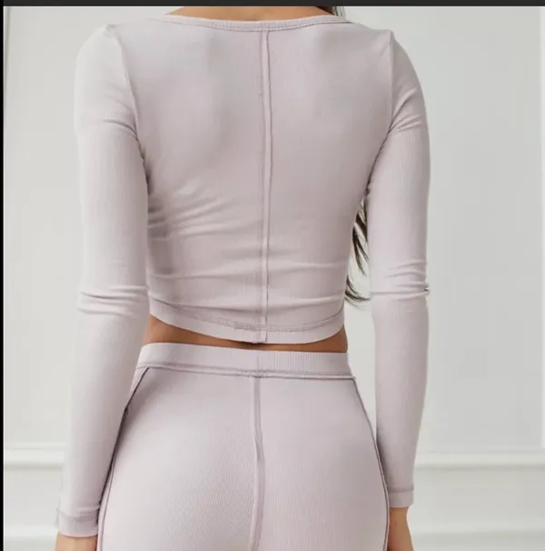brand new urban outfitter long sleeve small - Image 2