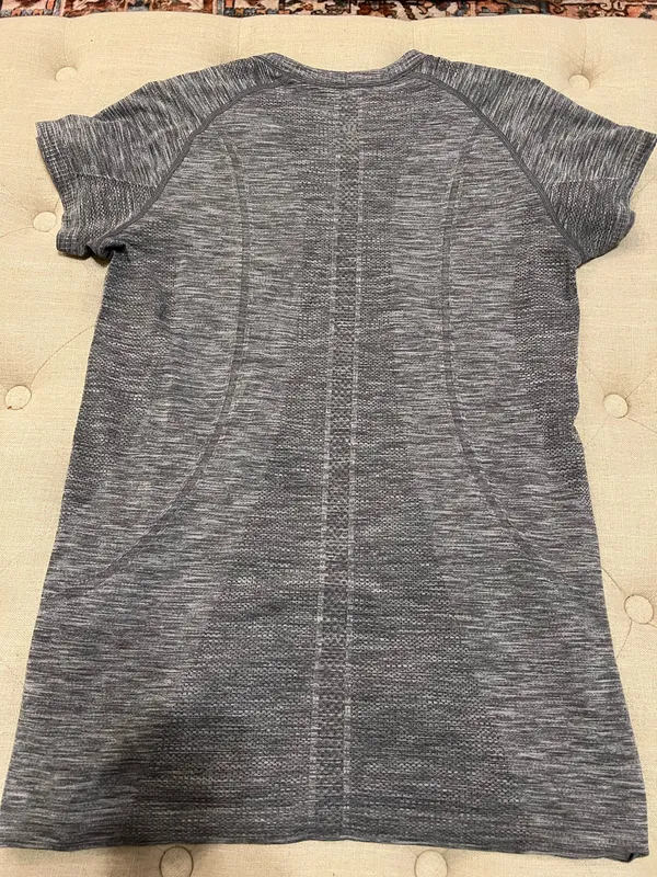 Lululemon Swiftly Short Sleeve Gray - Image 5