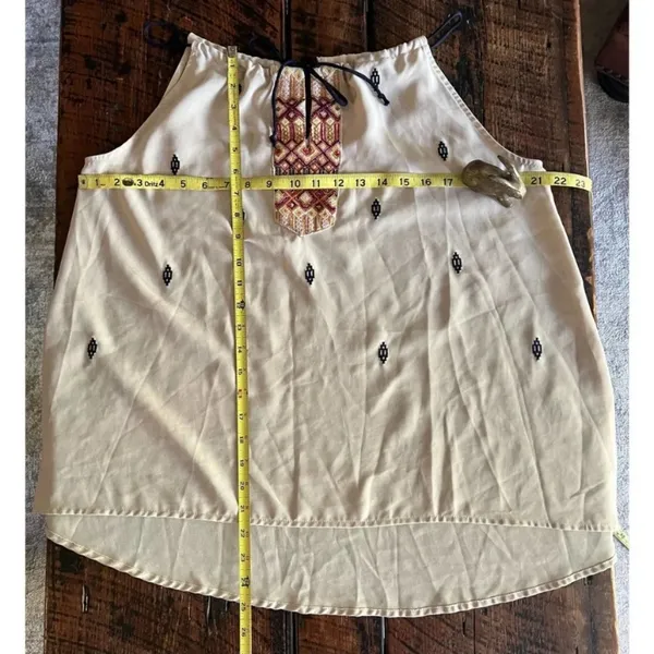 Esley Embroidered Tan Aztec Style Womens Sleeveless Top, Size Large - Image 9