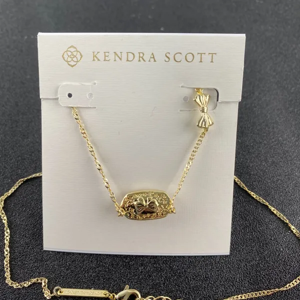 Kendra Scott x LoveShackFancy Elisa Purple Bow Necklace - Image 4