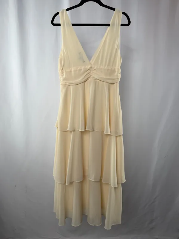 NWT Lulu's Celebration Time Sleeveless Tiered Midi Dress‎ in Cream Size Large - Image 7