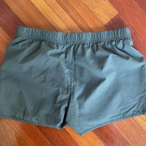 Patagonia Gray Pink Running Shorts Athletic Sporty Athleisure Loungewear Preppy - Image 4