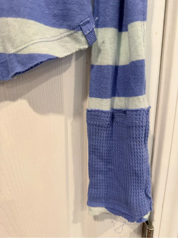 NWOT Free People We The Free Size XS Blue Cream Striped Thermal Knit V Neck Top - Image 6