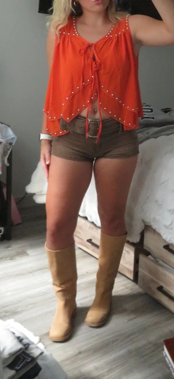 Shein Brown Mini Shorts - Image 4
