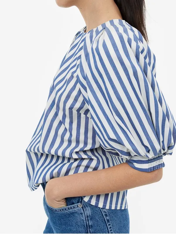 H&M Cotton Blouse with balloon sleeves small - Image 2