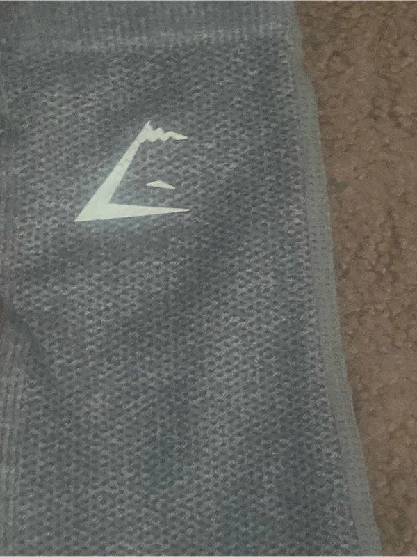 Gymshark xs leggings in Heather Gray - Image 7