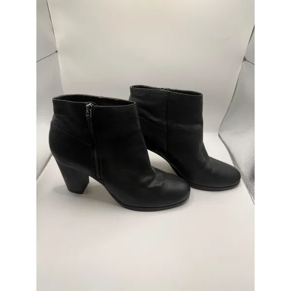 Cole Haan Grand OS Black Leather Ankle Boots Womens 8B Block Heel Booties Zipper - Image 2