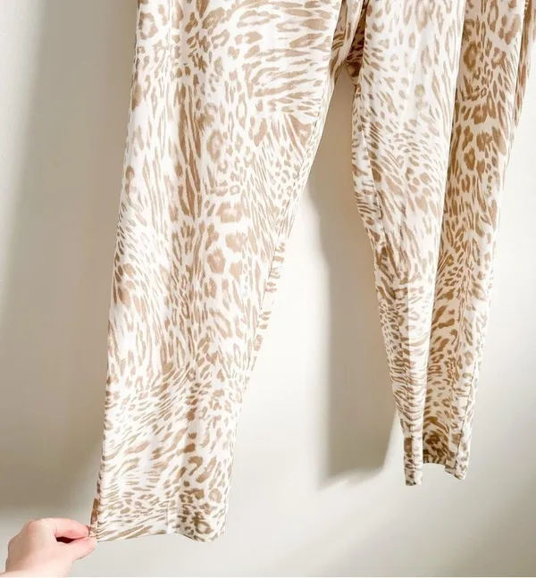 Calvin Klein White Tan leopard Animal Print Lightweight Flowy Pants sz XL - Image 5