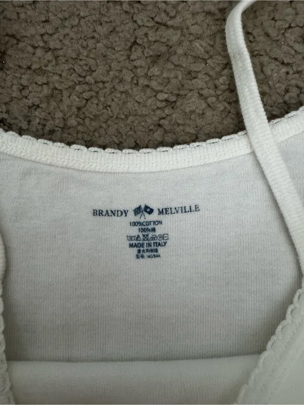Brandy Melville lace trim scoop neck cami tank - Image 2