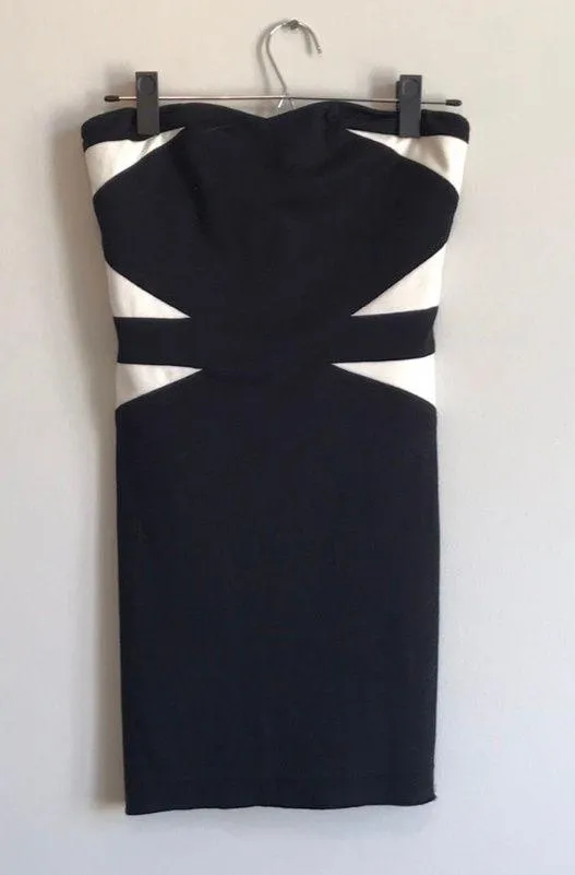 Forever 21 Strapless Mini Dress - Image 3