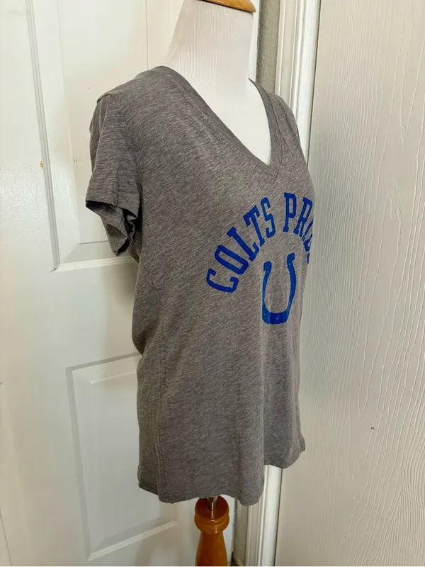 Indy Colts Tee VS Pink - Image 2
