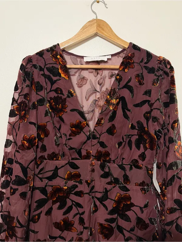 NWT ASTR The Label Vivian Burnout Floral Velvet Mini Dress Size Medium NEW - Image 5