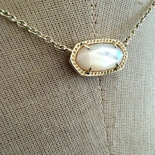 Kendra Scott Gold Tone Oval Opalescent Stone Necklace - Image 4