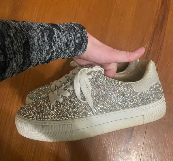 Betsey Johnson Sneakers Rhinestone - Image 3