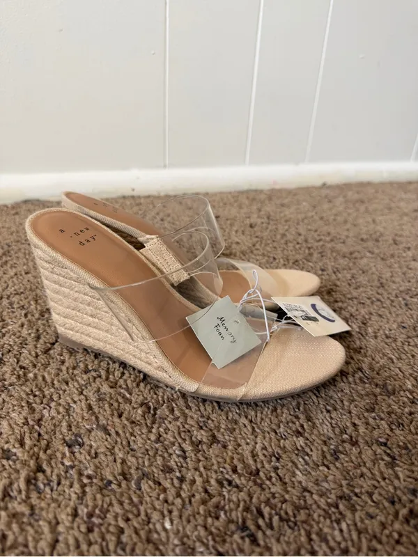 A New Day Clear Strap Espadrille Wedge Sandals Nude Beige Size 6 NWT - Image 7