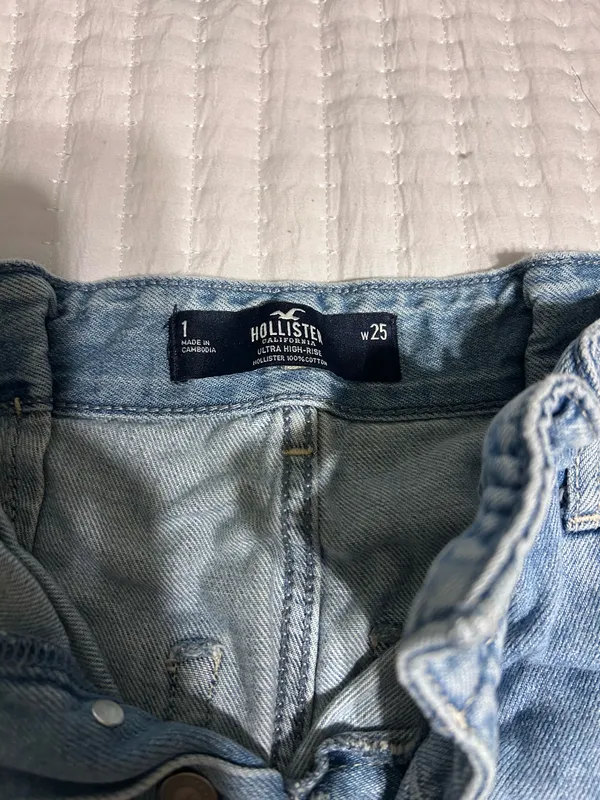 Hollister Shorts - Image 4