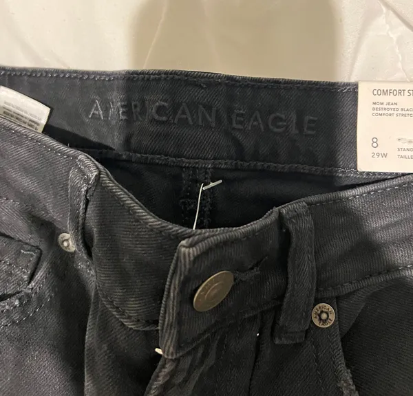 American Eagle Outfitters Mom Ripped Jeans - Image 3