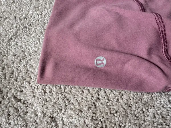 Lululemon Align Leggings 28" High-Rise 4 - Image 2