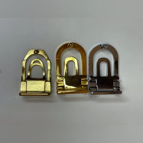Set‎ of 3 Belt Buckles Gold and Silver Metal - Image 2