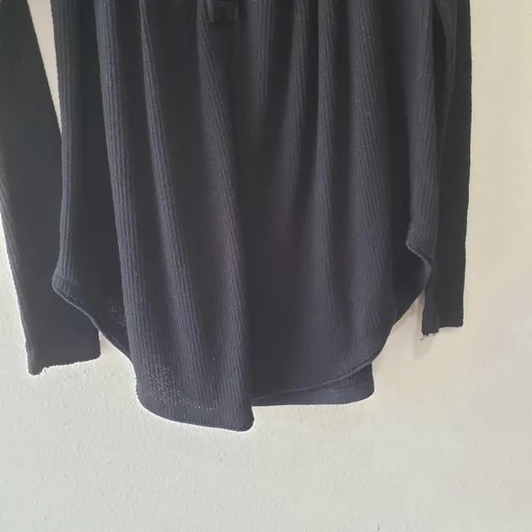 We The Free Must Have Henley 3-Button Placket Waffle Knit Long Sleeve Tee Small - Image 5