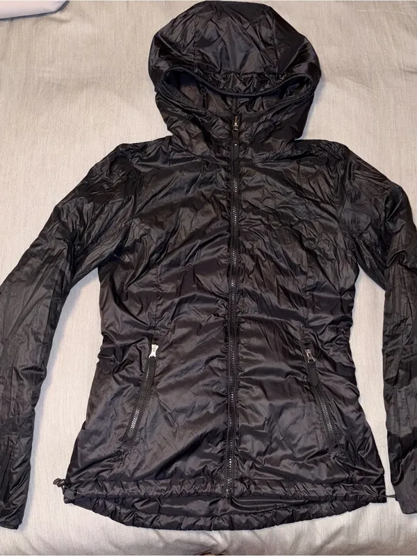 Lululemon Black Reversible Hooded Full-Zip Puffer Jacket, Layer Up, 2 or 4 - Image 8