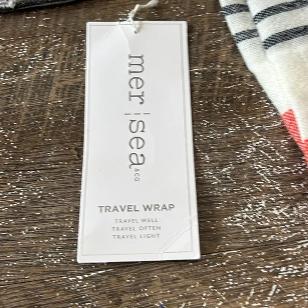 Mersea Thinny Traveler Travel Wrap White Navy Red Striped Poncho TTRV-WHITE NWT - Image 4
