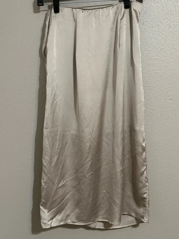 Abercrombie & Fitch Neutral Knotted Satin Side Slit Midi Skirt Womens Size Small - Image 4