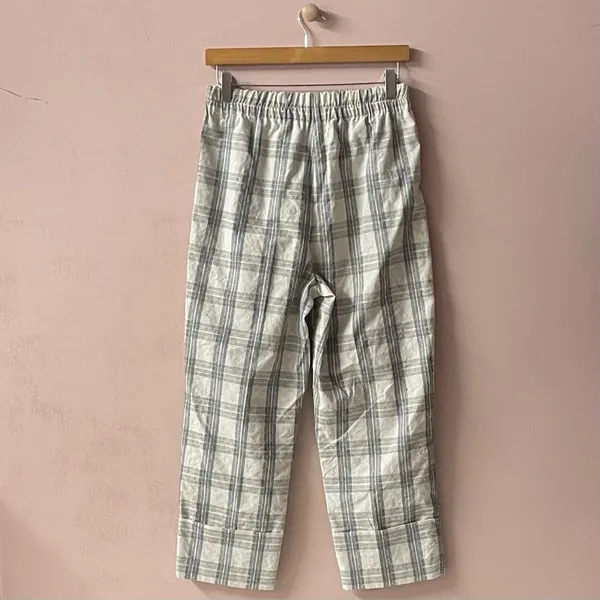 Cream Plaid Cuffed Hem Pants 26" Waist EUC - Image 2