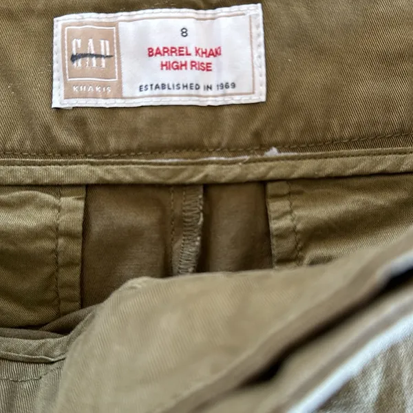 NWOT GAP High Rise Barrel Khaki Pant Dark Olive Green SZ-8 - Image 5
