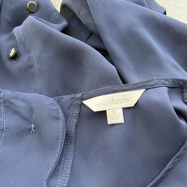 Charming Charlie Blue Top Size Small S Button Back‎ Scalloped Blouse - Image 3
