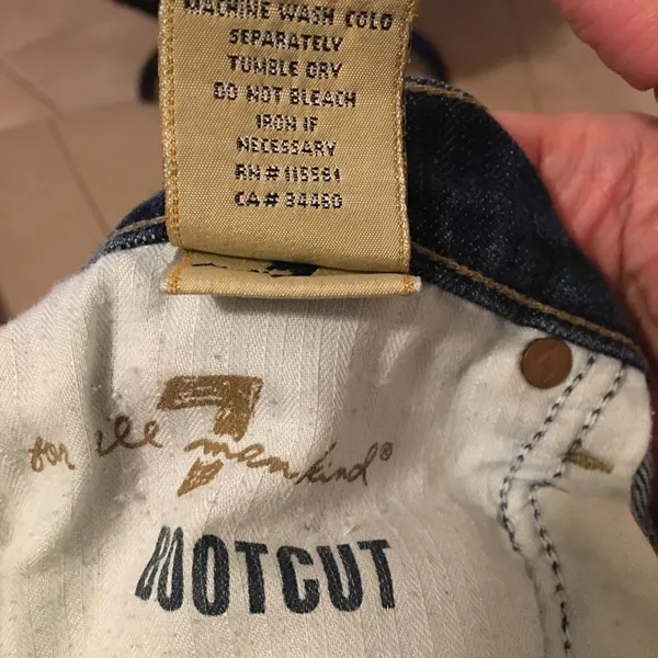 ‎7 For All Mankind boot cut jeans 31 - Image 8