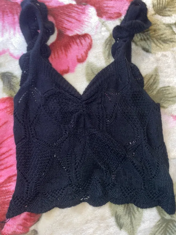 Black Crochet Knit Ruffle Strap Tank Top Size M - Image 2